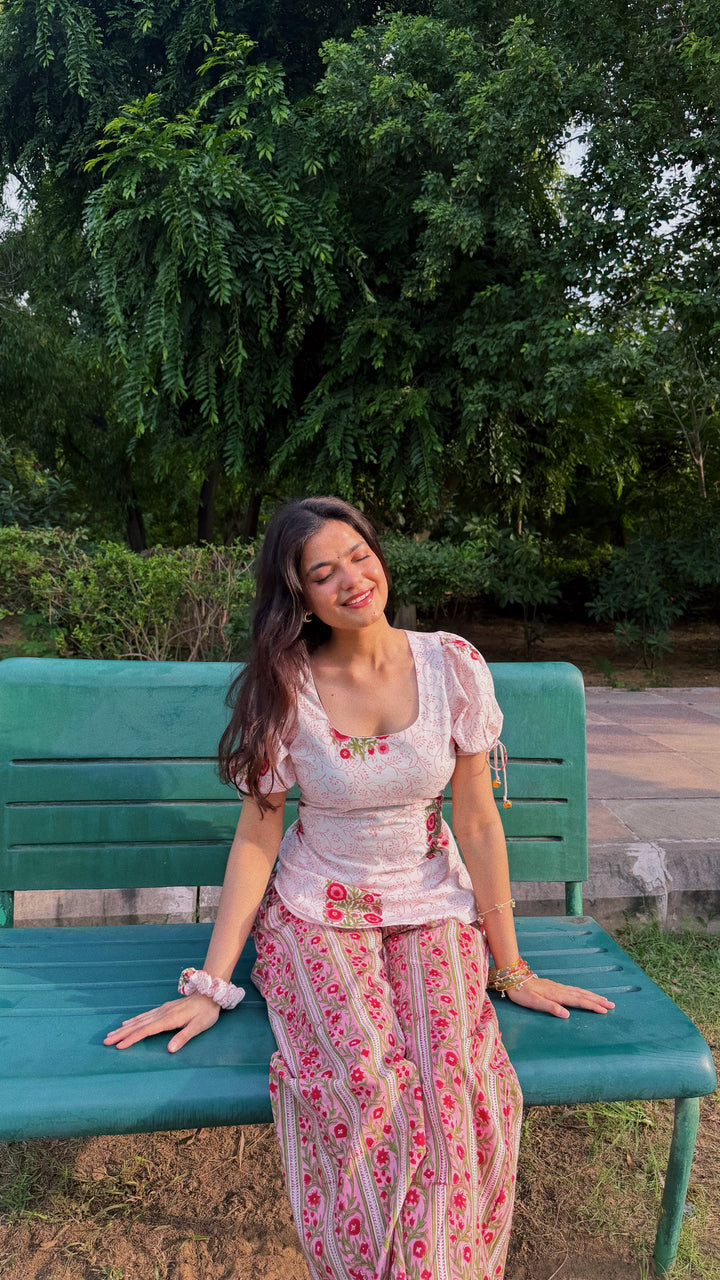 Gulabo Set
